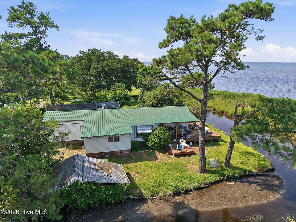 1st image of 132 Poplar Bay Road