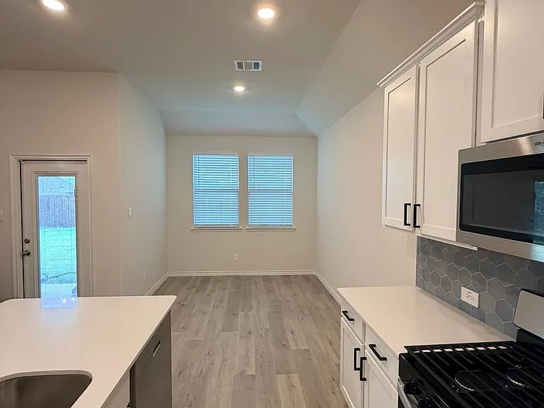 3608 Bedrock Way — Photo 15