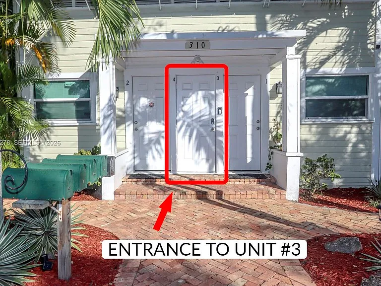 310 N Ocean Breeze #3 — Photo 4