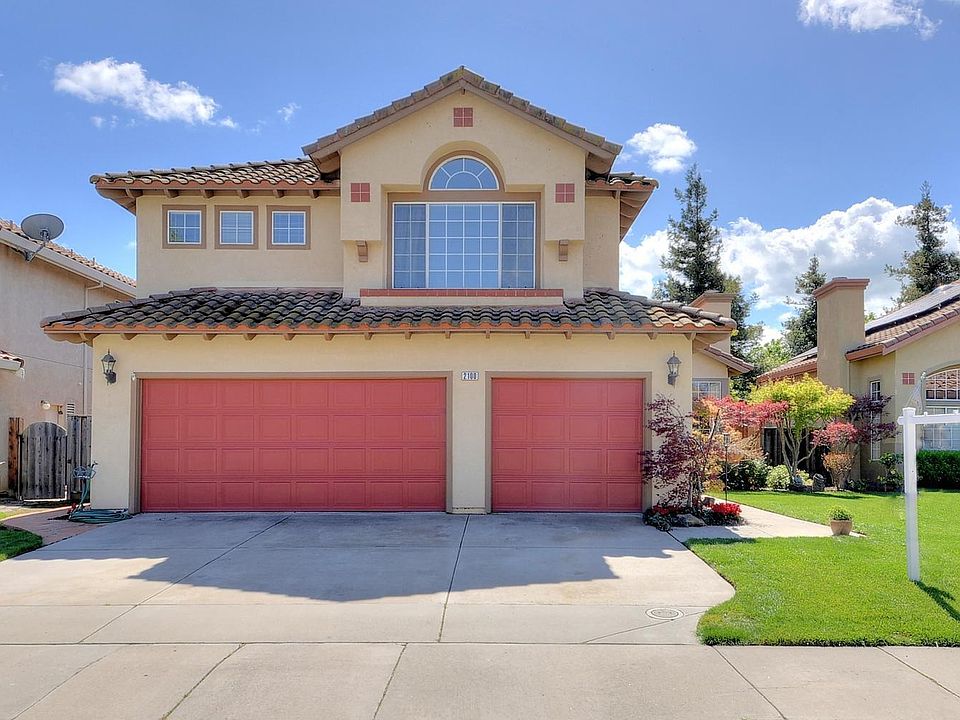 1st image of 2100 Seville Dr