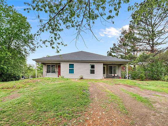 2nd image of 10871 Brady Rd