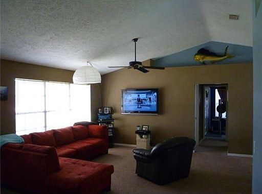 Home For Sale In Port Saint Lucie