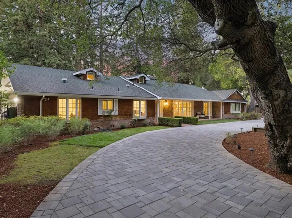 216 Valparaiso Ave, Atherton, CA 94027