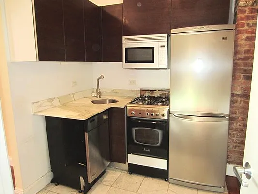 Rented by Mark David | media 21