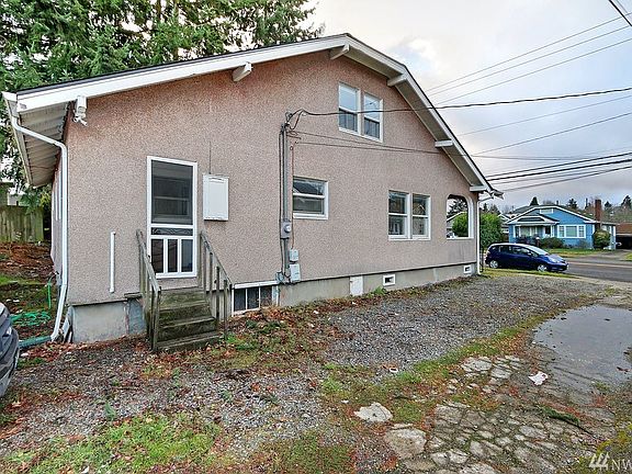 3rd image of 2109 N Alder St