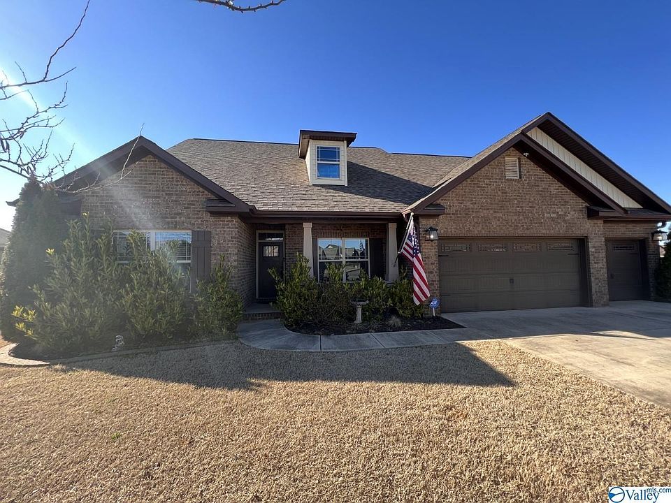 1st image of 239 Balota St