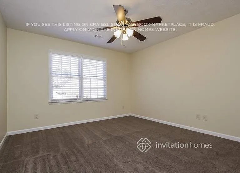 960 Camden Hill Ct — Photo 2