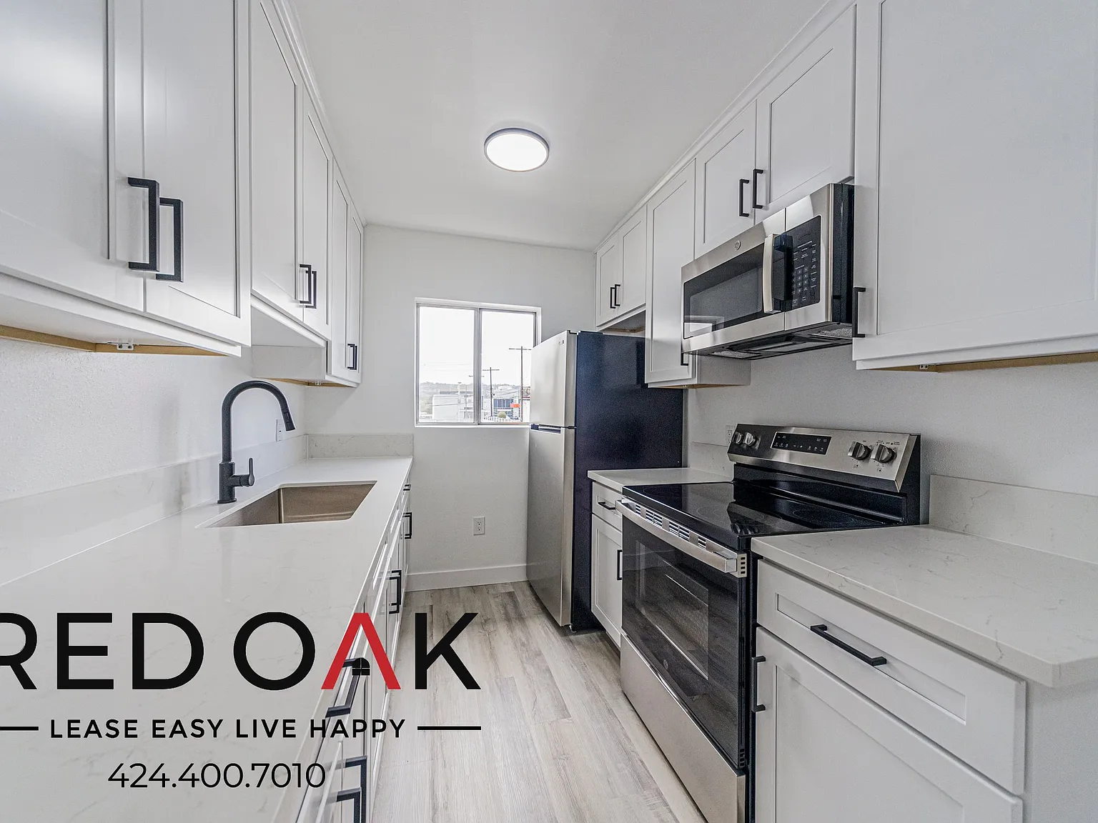 Luminous 2-Bed with Wall Unit AC and Stainless Steel Appliances ~ In Sherman Oaks! — Photo 2