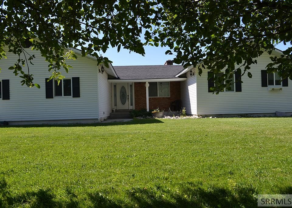 1st image of 6086 E 81st N