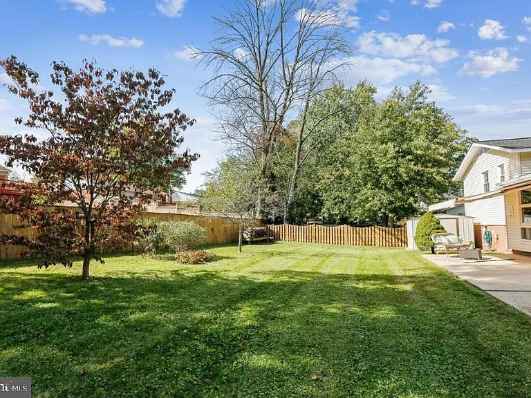 4208 Bel Pre Rd — Photo 11