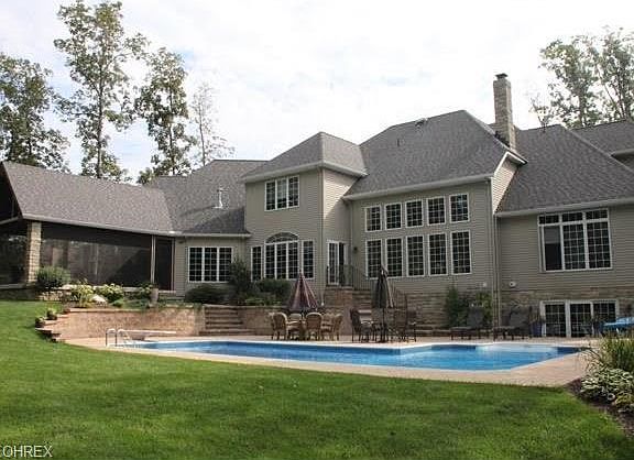 2nd image of 2896 Istra Ln