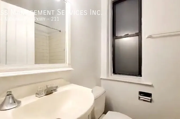 1504 N Dearborn Pkwy, Chicago, IL — Photo 24