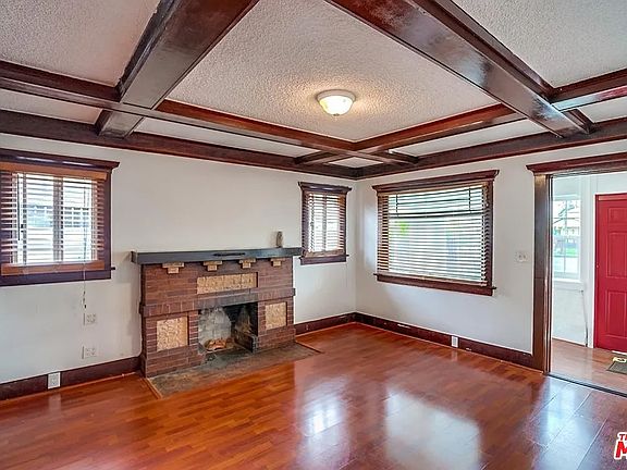 3rd image of 5104 2nd Ave #1