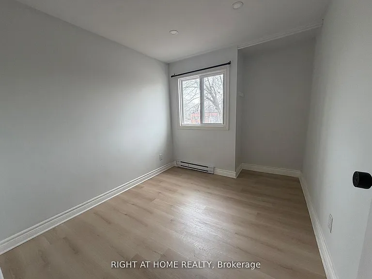 24 Springfair Ave #189 — Photo 9