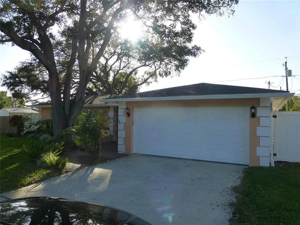 3 bed, 2.0 bath, 1548 sqft, $2,750 — Photo 1