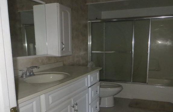 3rd image of 2070 Bryn Mawr Dr