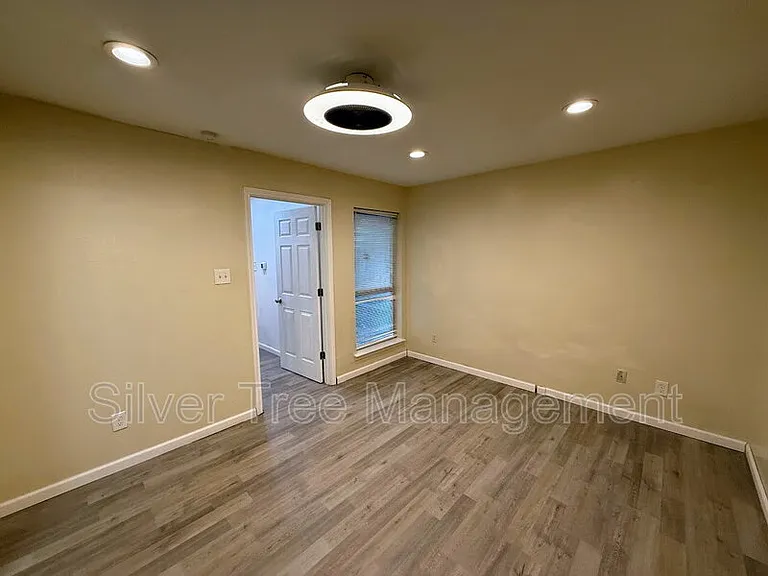 9835 Walnut St #102 — Photo 13