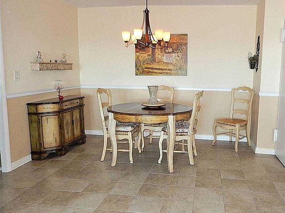 4th image of 220-55 46th Ave #16-G