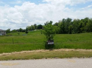 1389 Lakewoods Dr NE, Swisher, IA 52338