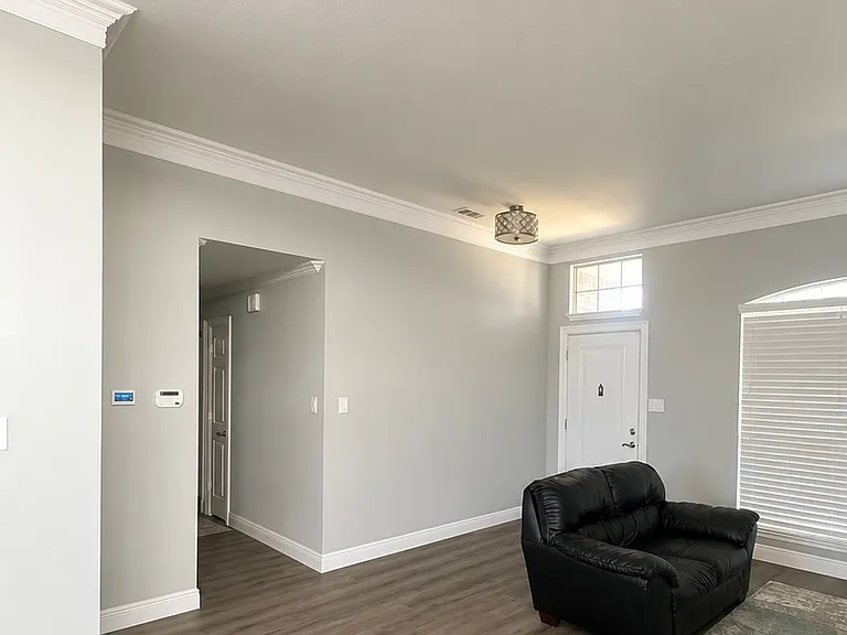 1752 Crescent Creek Ln — Photo 17