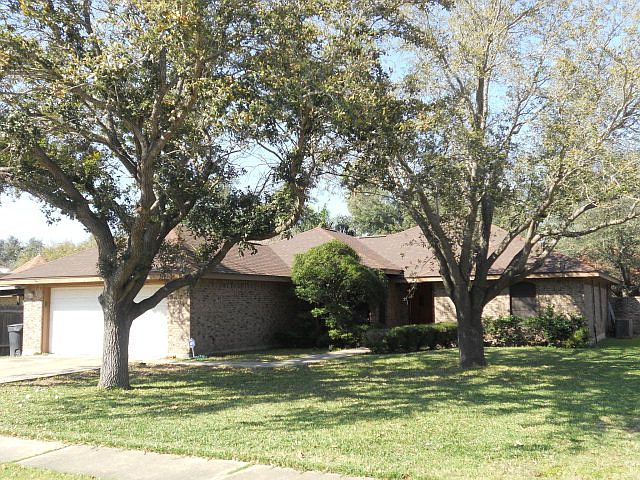 1st image of 3204 Pelican Ave