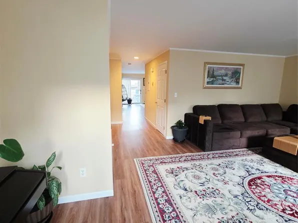 168 Beach 96th Street image 13 of 33