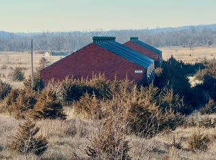 A 1306 31st St, Hanover, IL 61041