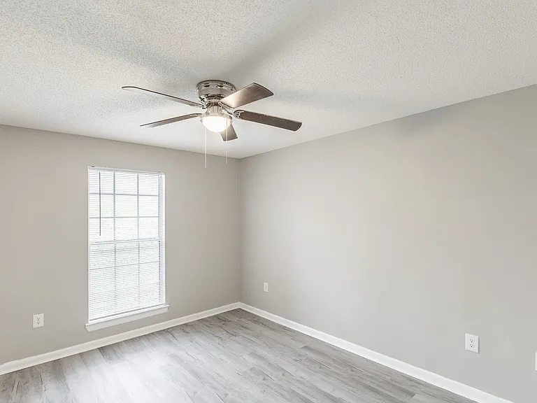 2640 Blue Spring Rd NW — Photo 9