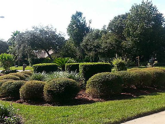 4th image of 2137 Lakebreeze Way