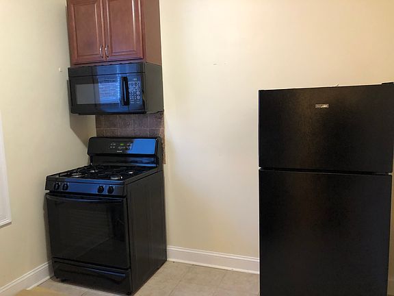 5th image of 164 Clinton Ave #35Q