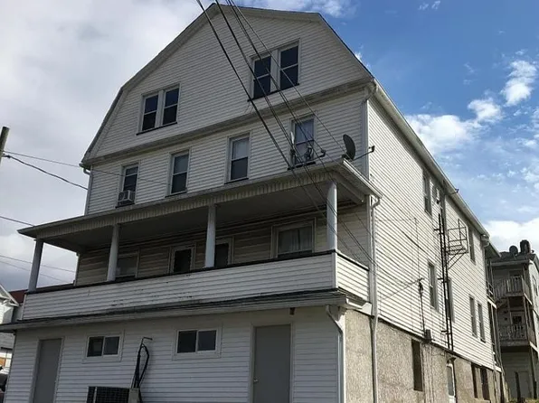 40 Diamond St, Hanover Township, PA 18706