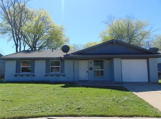 3450 Pacesetter Dr, Dallas, TX 75241