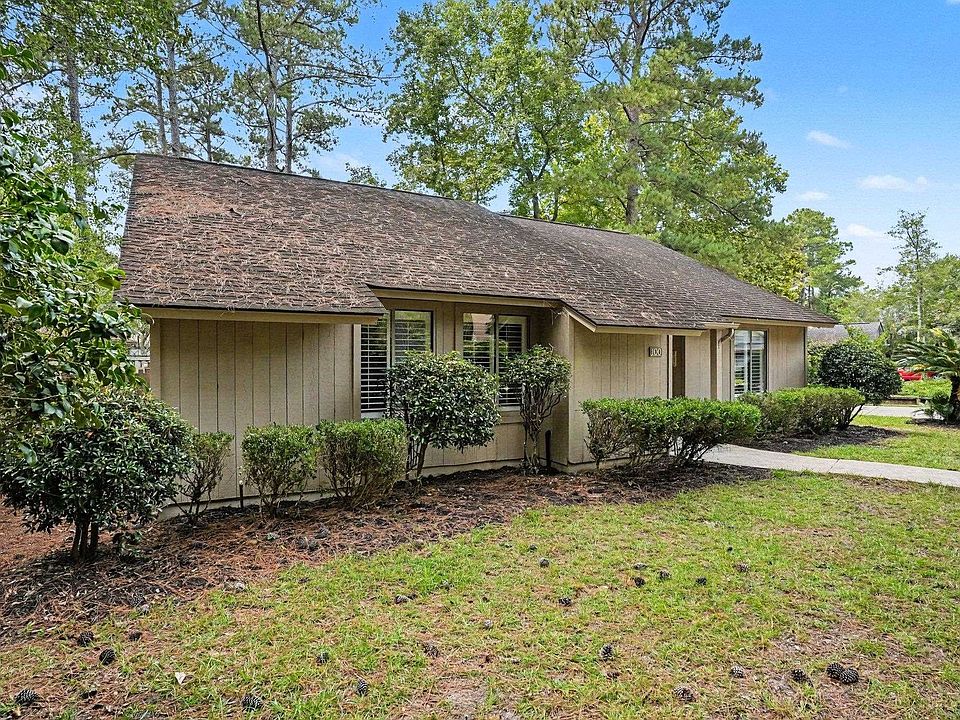 1st image of 100 Hickory Dr.