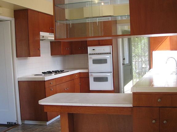 3rd image of 6065 Pickford Street # First Floor