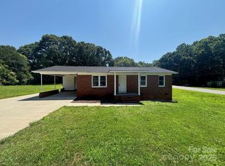 907 McGowan Rd, Shelby, NC 28150