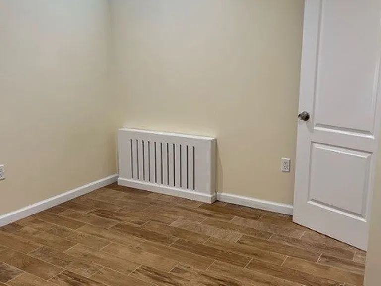 247 Willow St — Photo 13