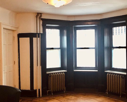 2nd image of 156 Underhill Ave #1