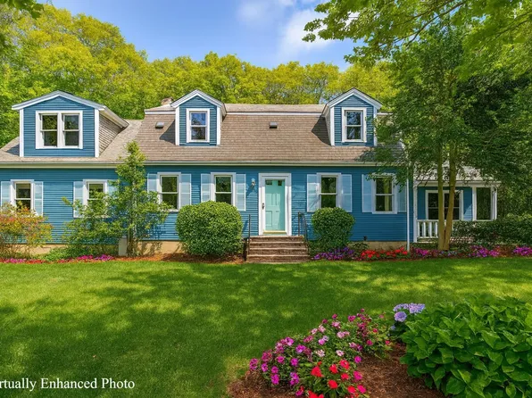 16 Michael Road, Pocasset, MA 02559