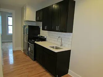 Rented by Urban Realty NYC