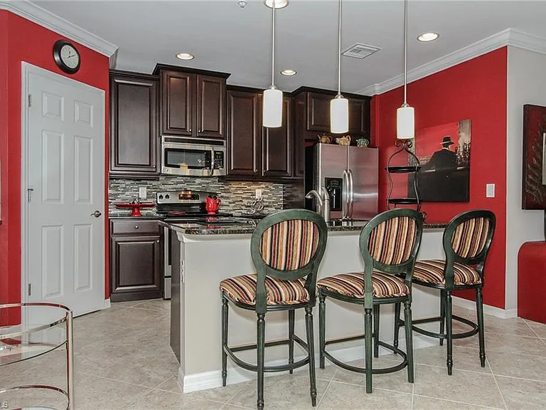 8531 Violeta St #101 — Photo 5