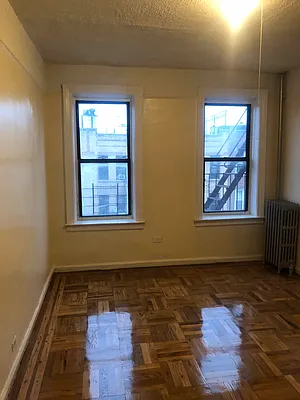 Rented by New York Residence | media 17