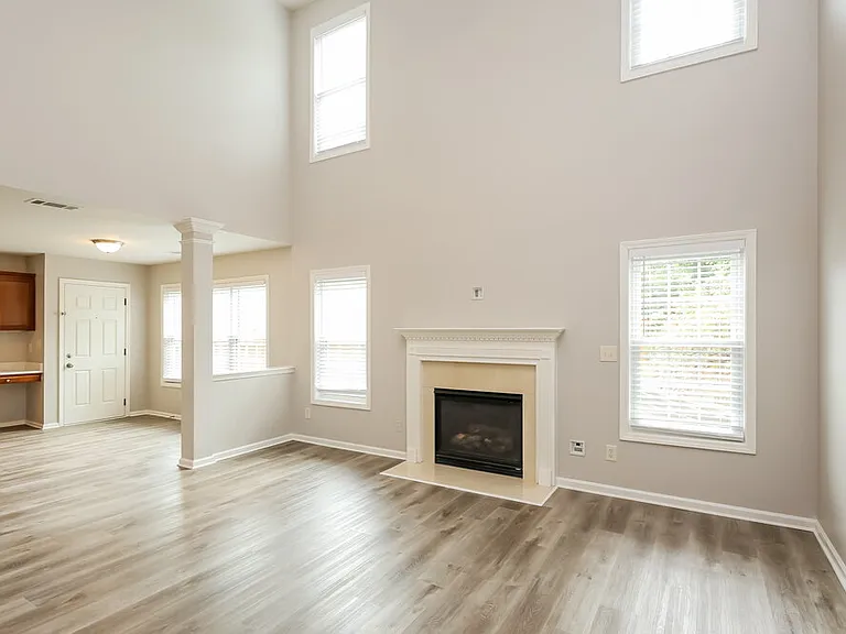 6176 Mulberry Park Dr — Photo 7