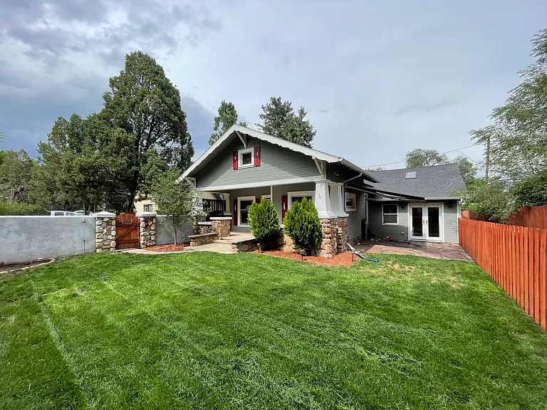 15 Wolfe Ave — Photo 44
