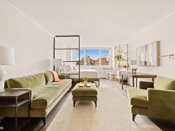 61 Jane Street image 1 of 6