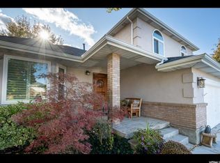 11583 S Oakshire Ln, Sandy, UT 84092