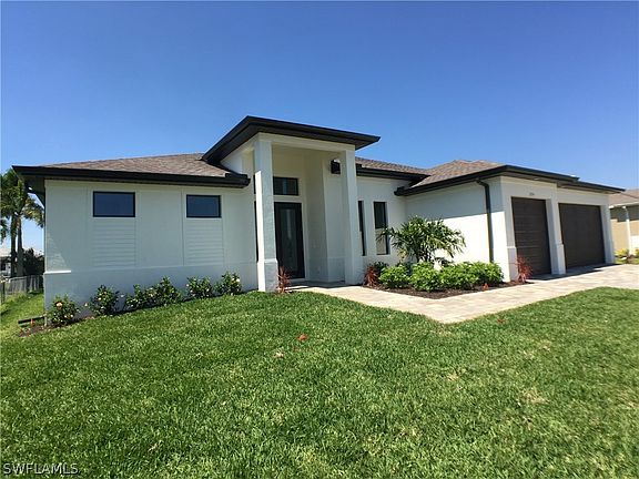 3rd image of 2514 SW 24th Court Cpe