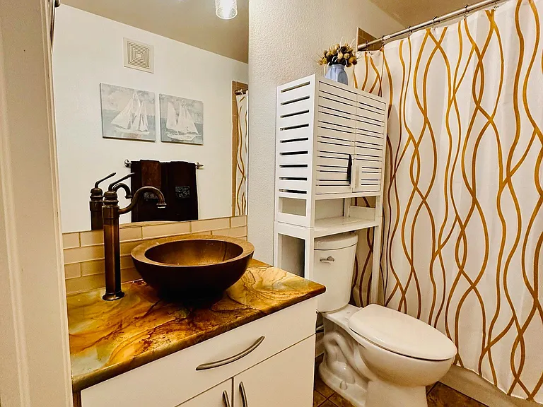 1767 N Pearl St #306 — Photo 25