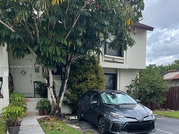 4th image of 462 NW 98th Ct #462