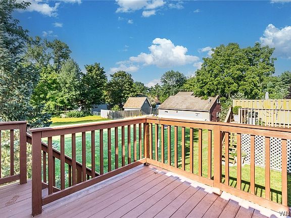 3rd image of 54 Park Lane Ct