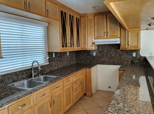 821 Myrtle Ave, Inglewood, CA 90301